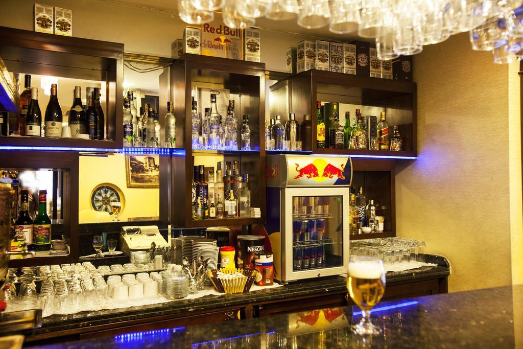 Adana Erten Hotel Extérieur photo